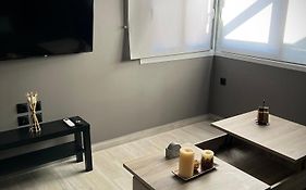 Joannas Airport Luxury Rooms