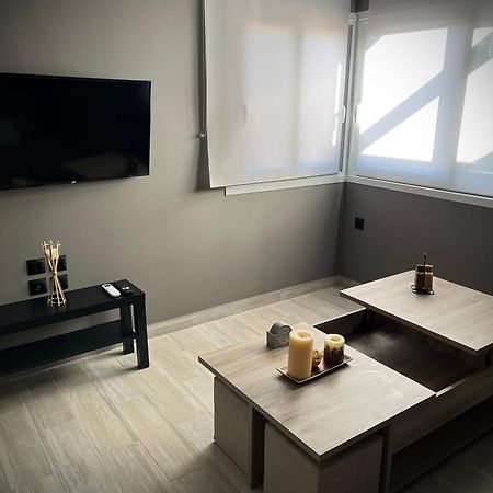 Joannas Airport Luxury Rooms Луца Экстерьер фото