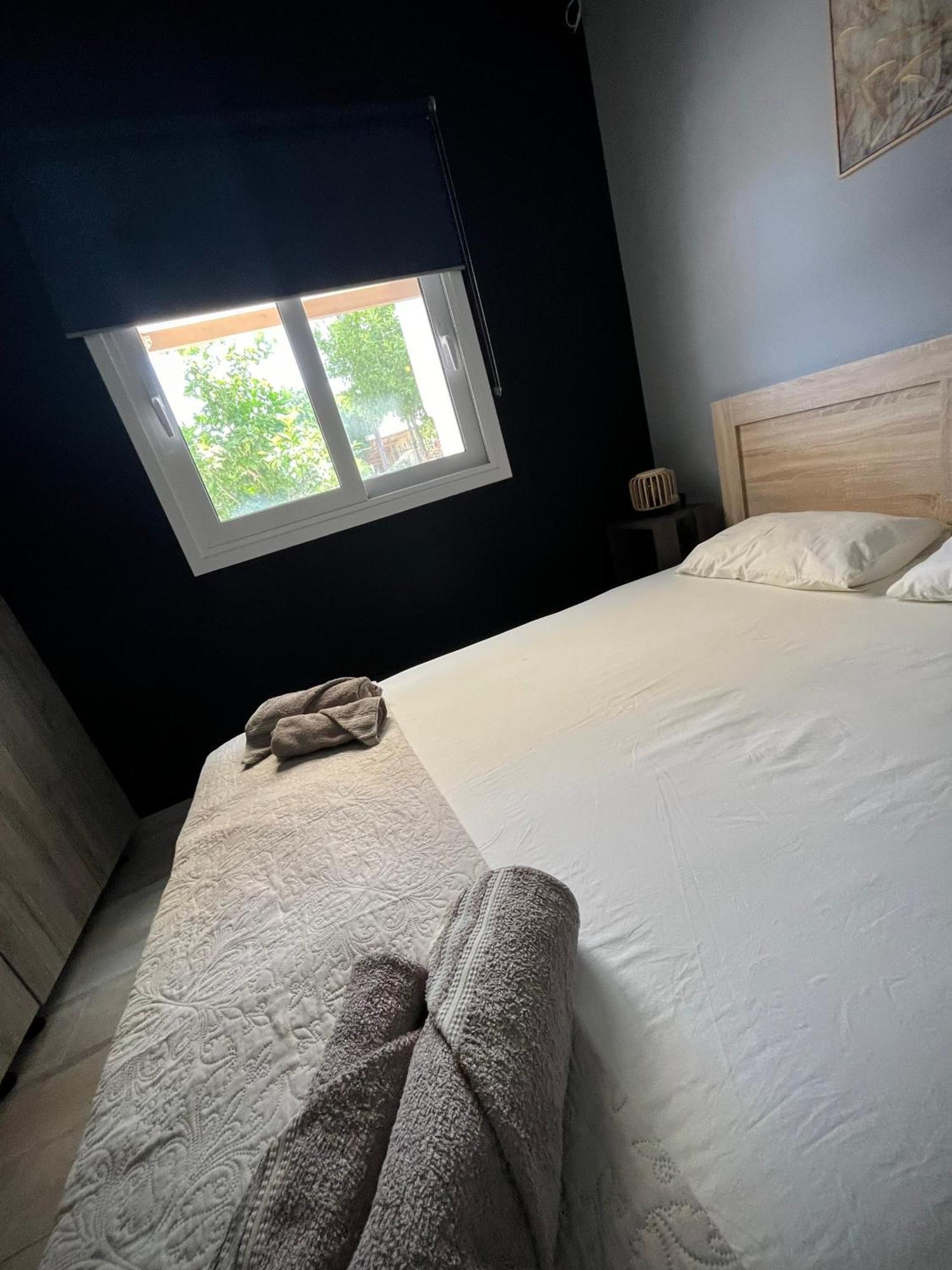 Joannas Airport Luxury Rooms Луца Экстерьер фото